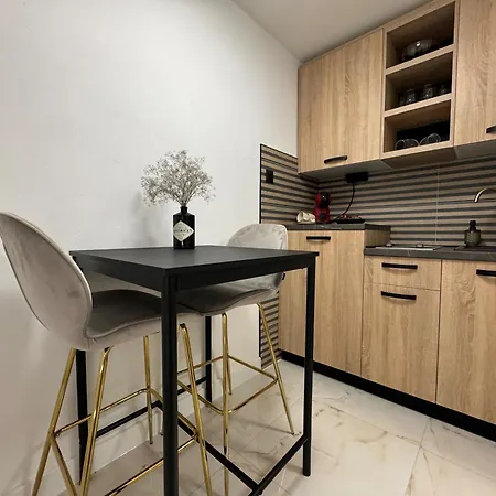 Lägenhet Spalato Apartman *
